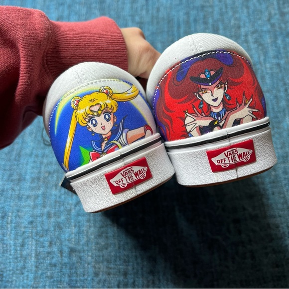 Vans x Sailor Moon Comfycush Slip On Sneakers Limited Edition - Picture 7 of 9